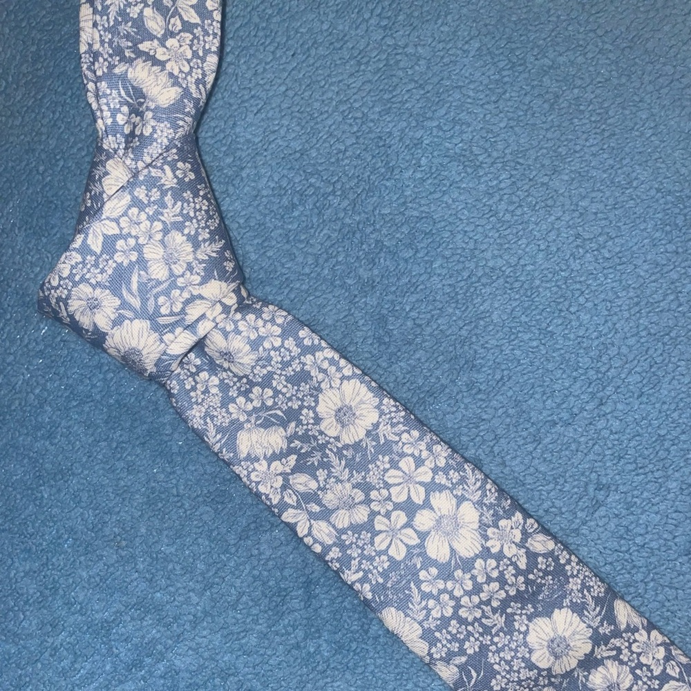 Men’s Floral Tie